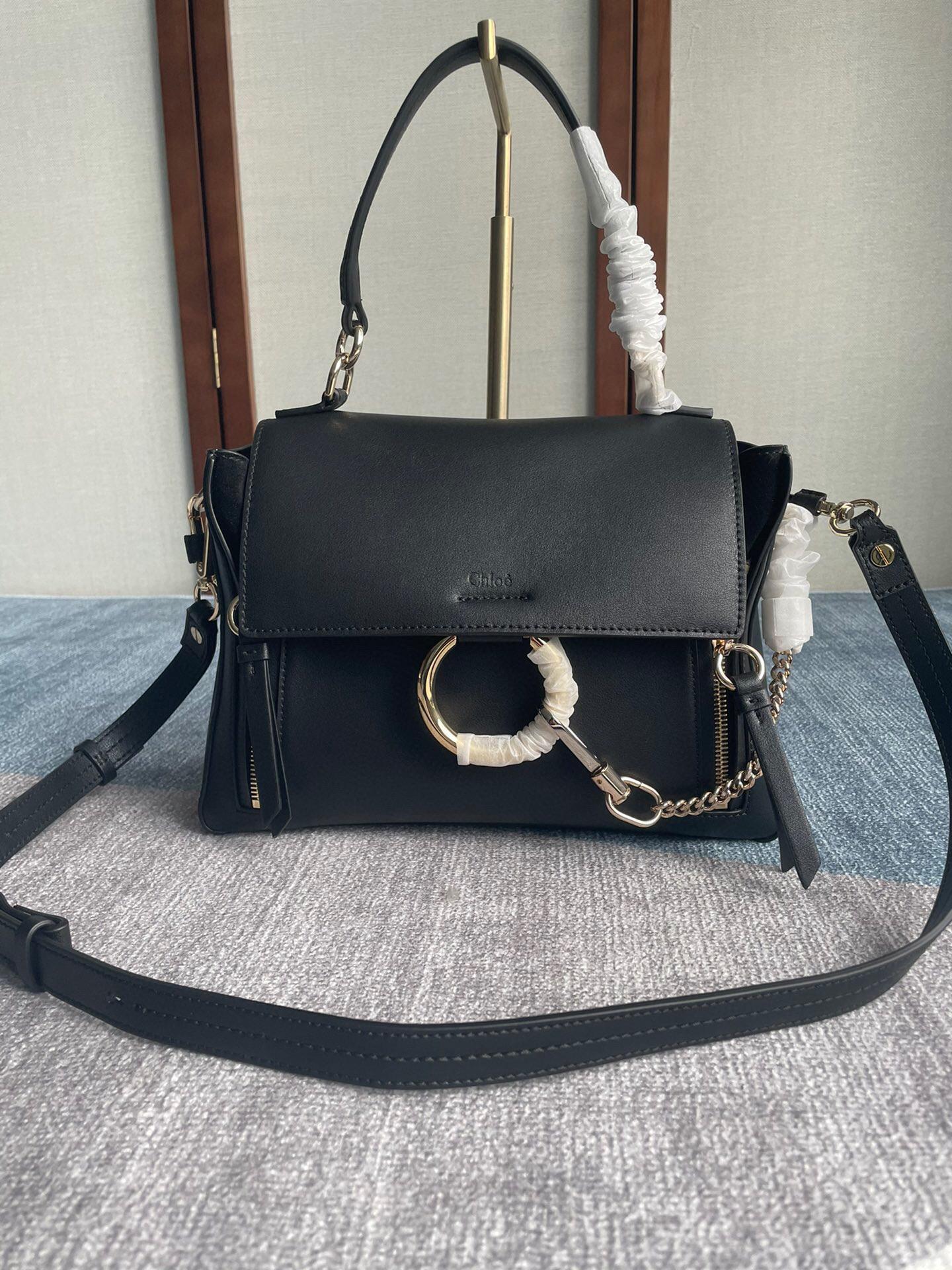 끌로에 페이 데이 숄더백 여자가방