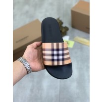 버버리 남녀공용 슬리퍼