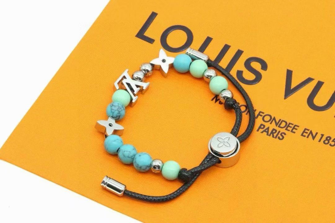 루이비통 팔찌