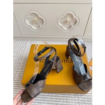 루이비통 여자 샌들 5.5cm