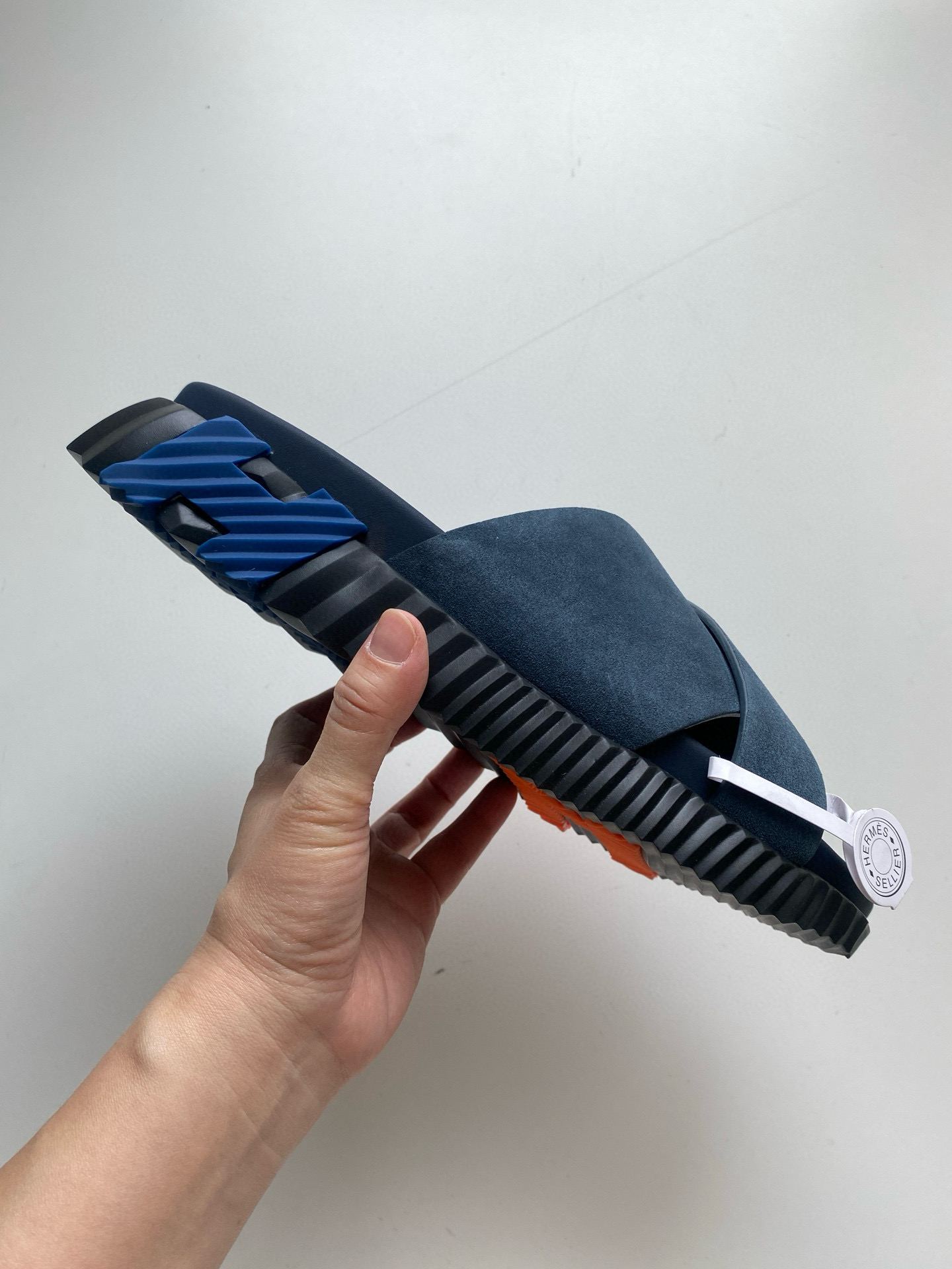 에르메스 남자 슬리퍼