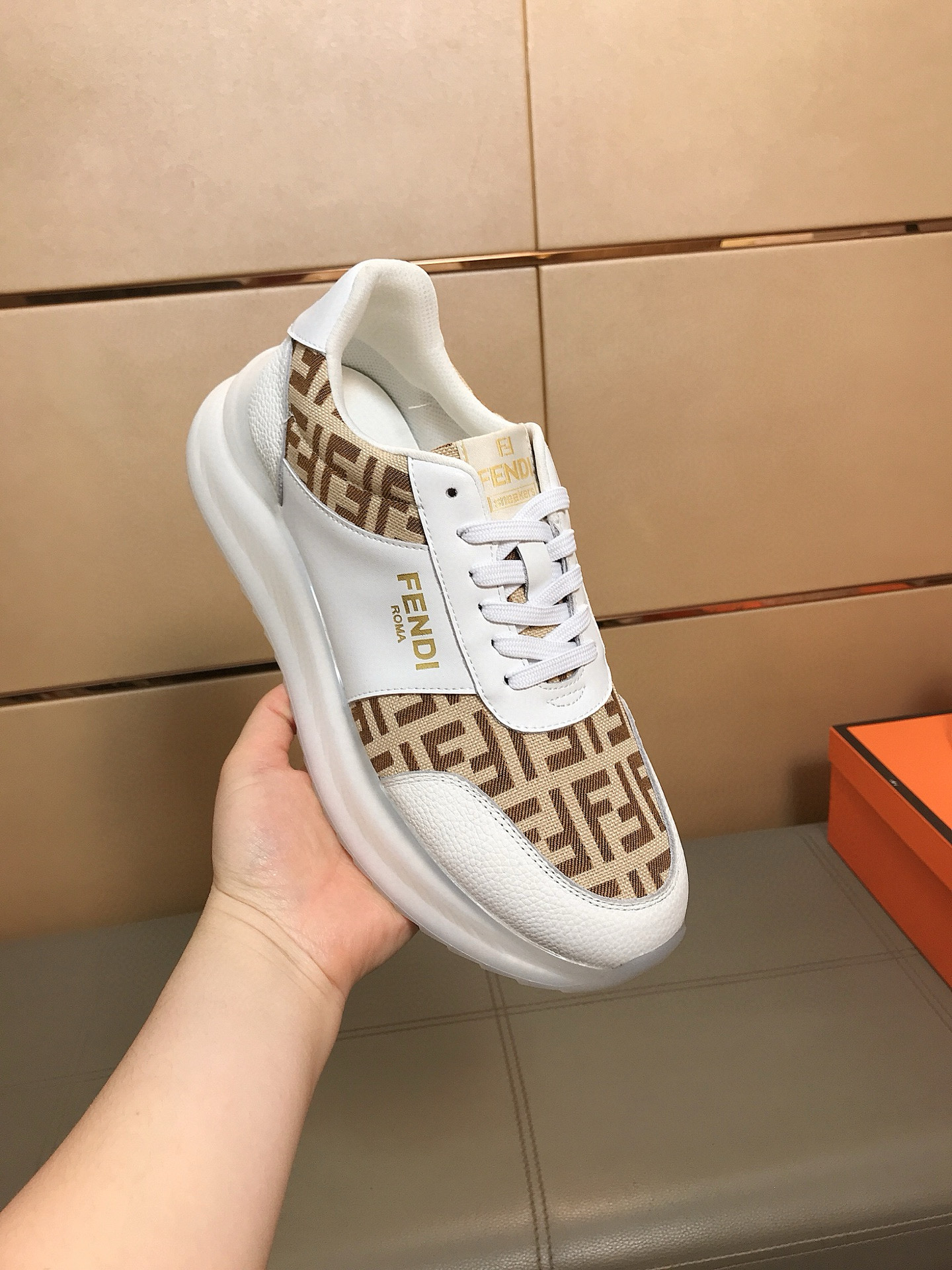 펜디 남자신발 운동화 스니커즈