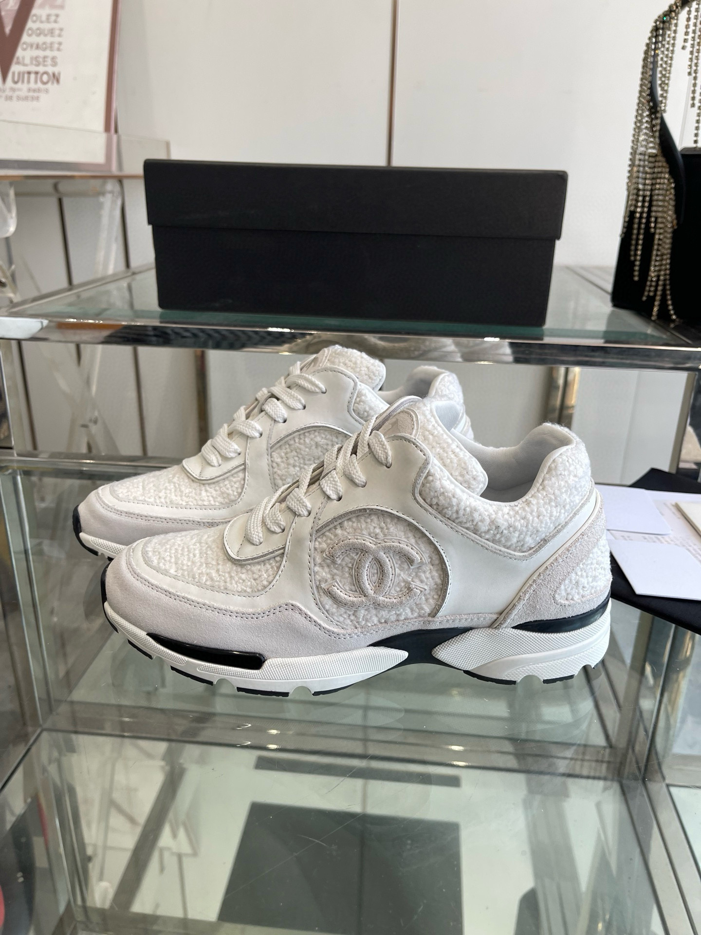 샤넬 남녀공용 신발 운동화 스니커즈