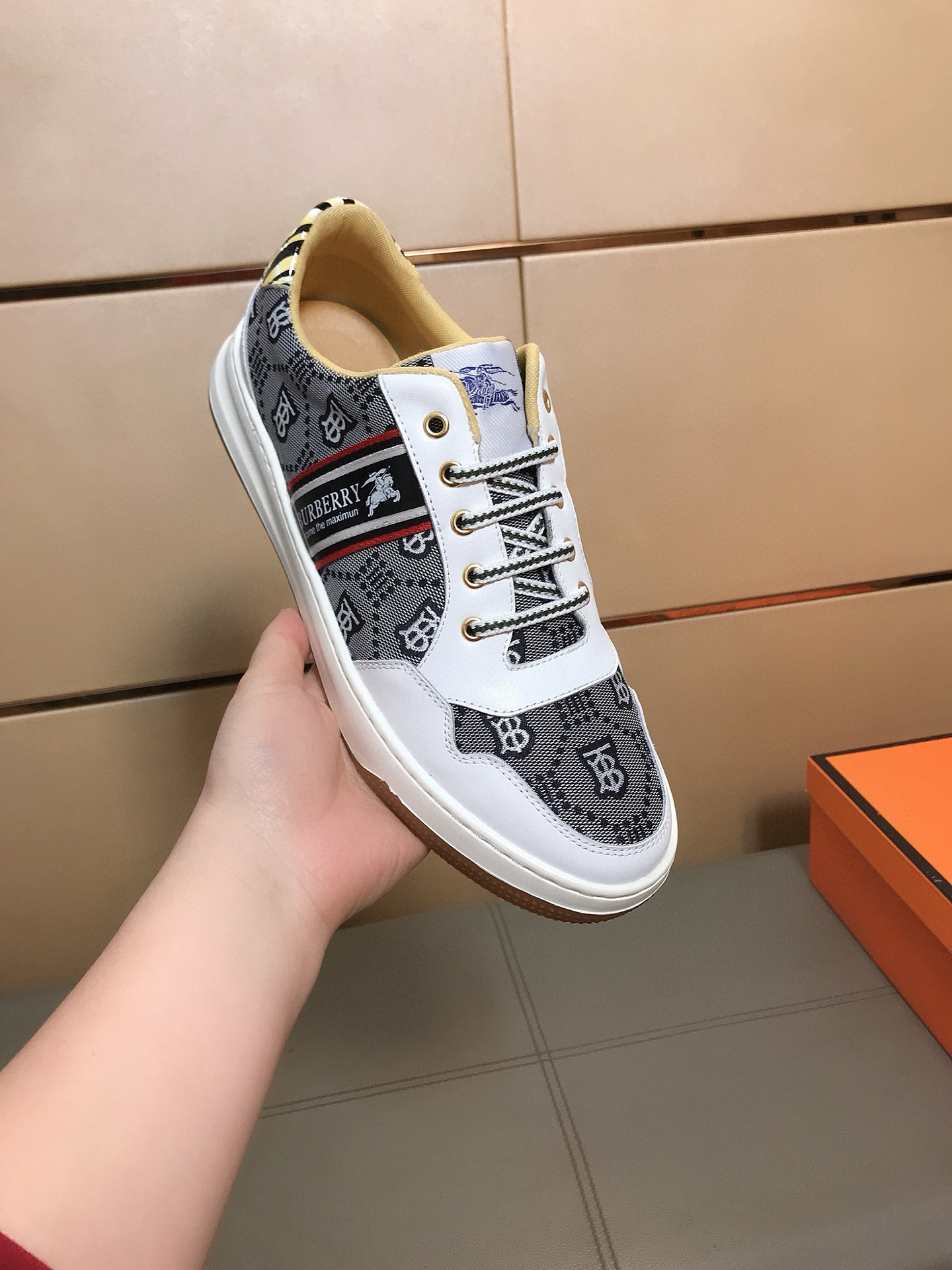 버버리 남자 신발 운동화 스니커즈