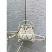 디올 여자가방