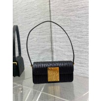 디올 여자가방