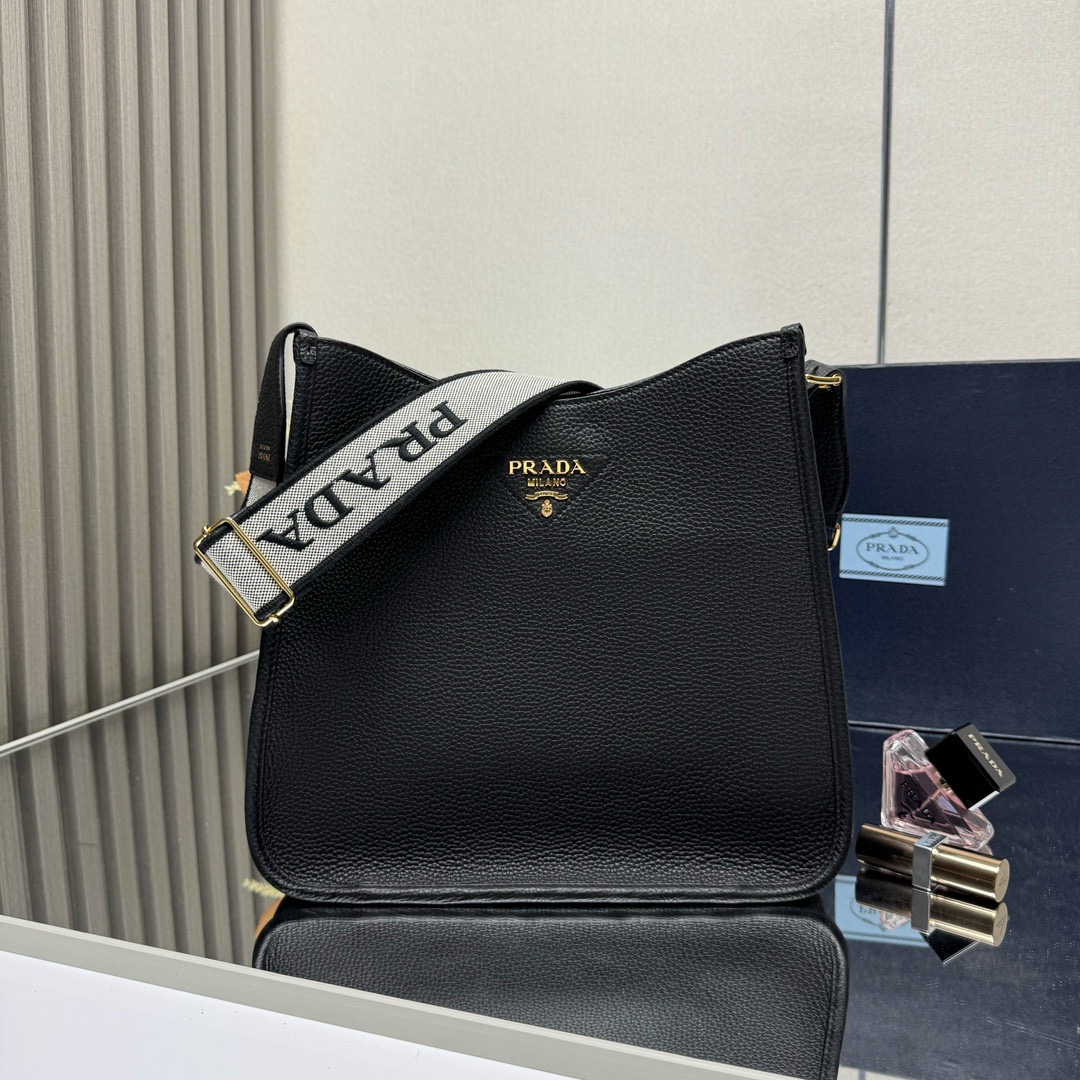 프라다 1BC073 라지 여자가방