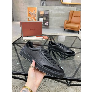 로로피아나 남자 신발 운동화 스니커즈