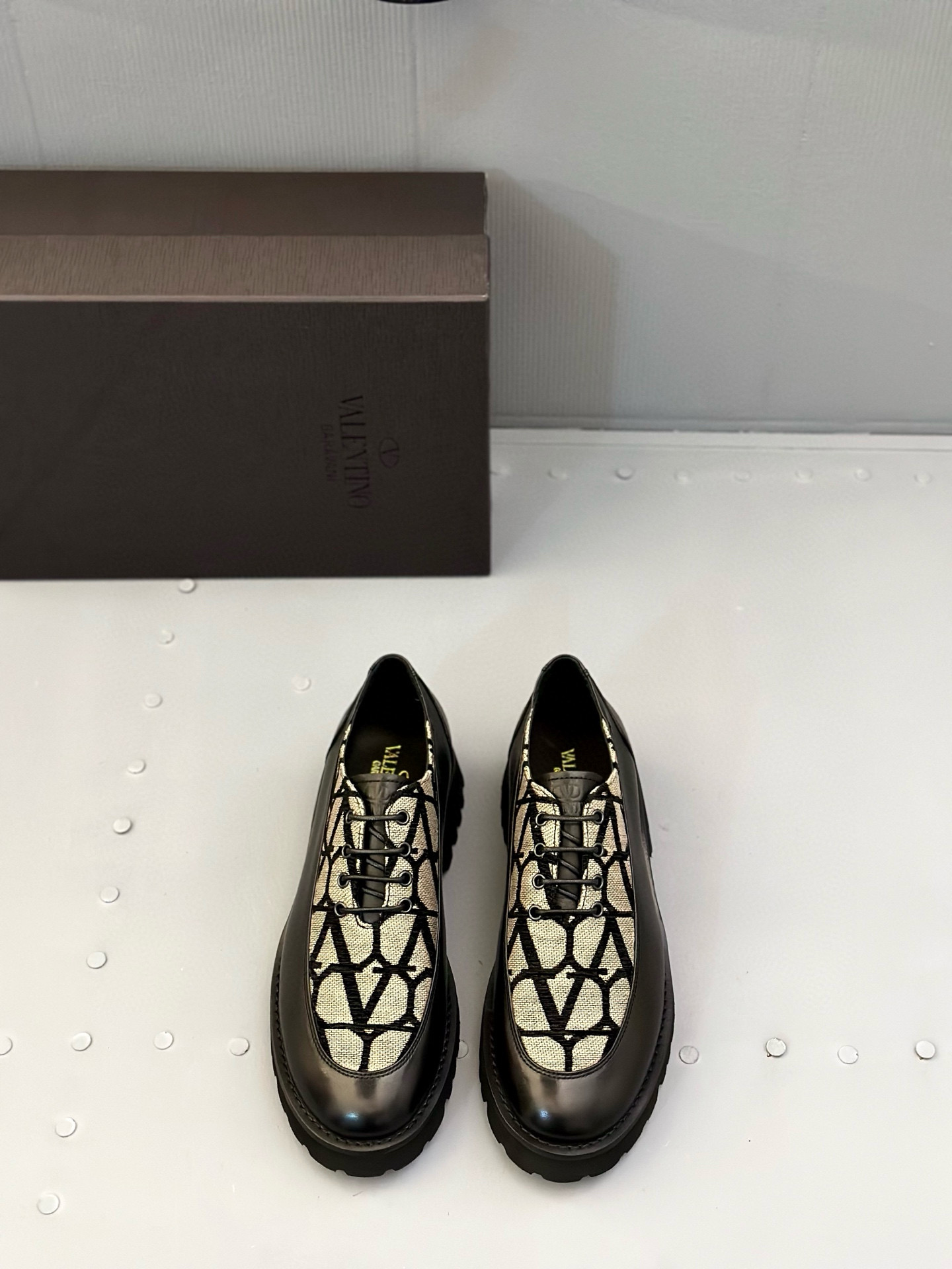 발렌티노 남자 구두