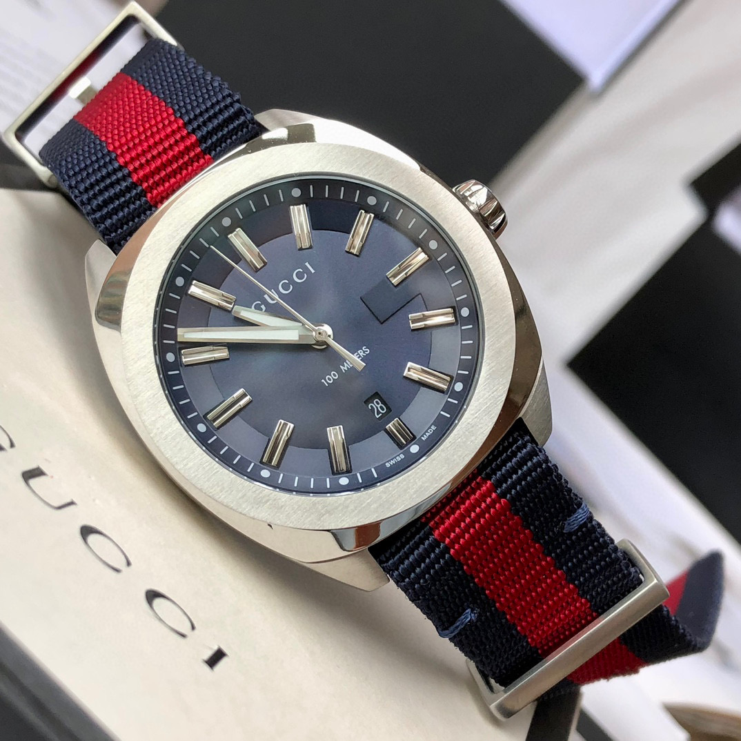 구찌 남자 시계