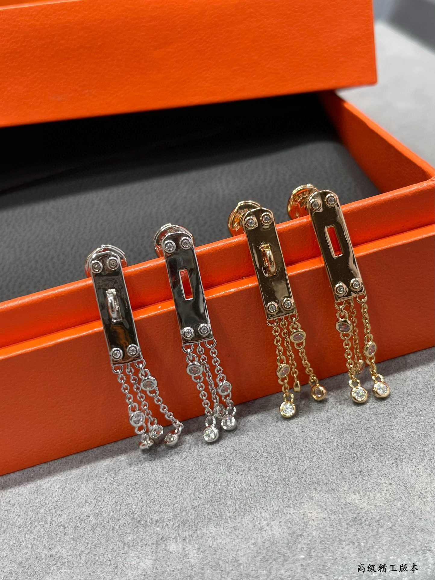 에르메스 귀걸이