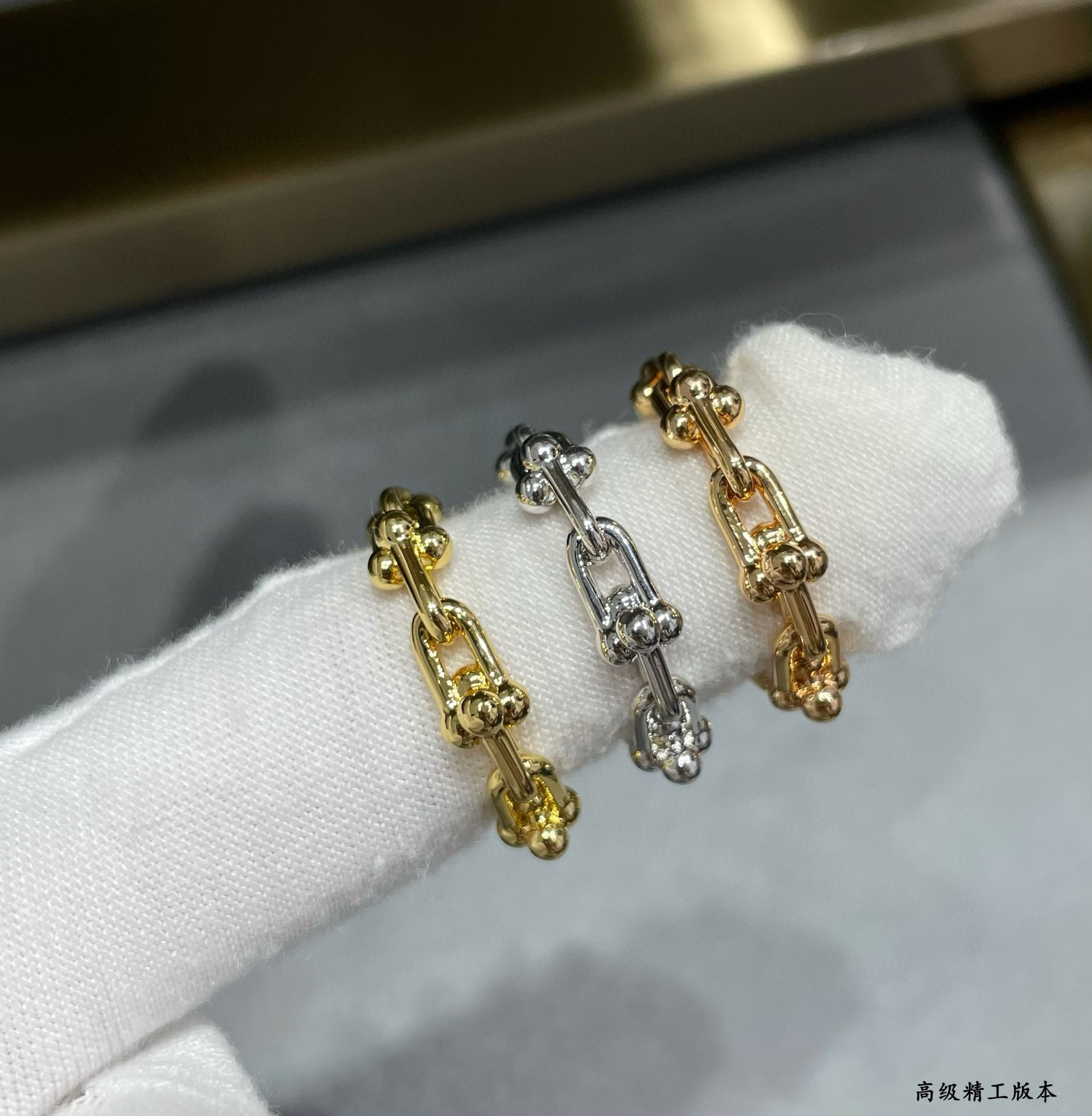 티파니 반지