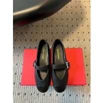 페라가모 여자 신발 구두