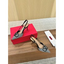 발렌티노 7.5cm 여자 샌들