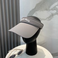 미우미우 모자