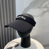 미우미우 모자