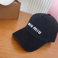 미우미우 모자