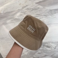 미우미우 모자