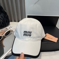 미우미우 모자