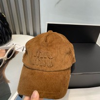 미우미우 모자
