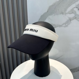 미우미우 모자