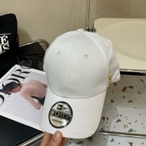 생로랑 모자