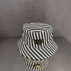 프라다 모자