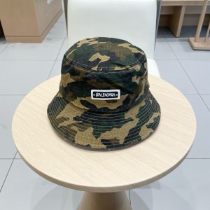 발렌시아가 모자