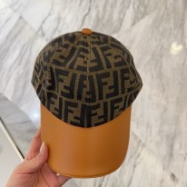 펜디 모자