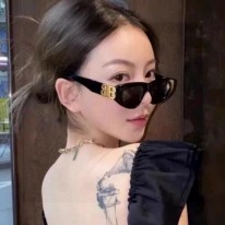 발렌시아가 선글라스