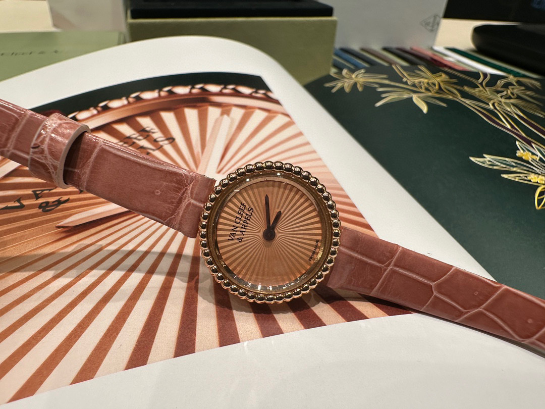 반클리프앤아펠 VS공장 미러급 여자시계