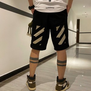 오프화이트 남녀공용 반바지