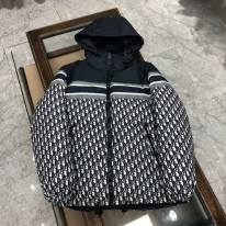디올 남자 패딩