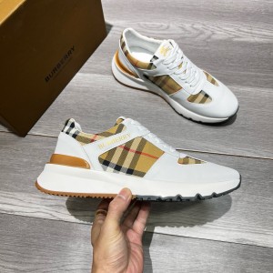 버버리 남자 스니커즈 신발 운동화