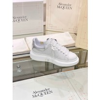 알렉산더 맥퀸 남녀공용 신발 운동화 스니커즈
