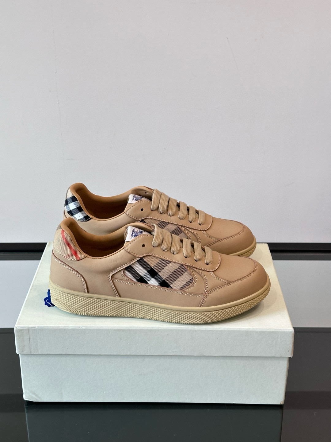 버버리 남자 스니커즈 신발 운동화