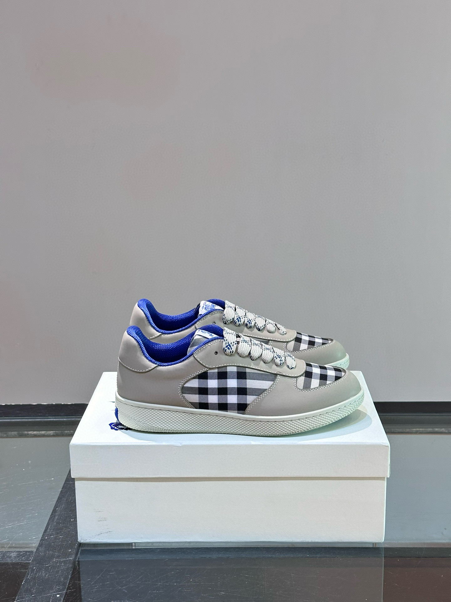 버버리 남자 스니커즈 신발 운동화