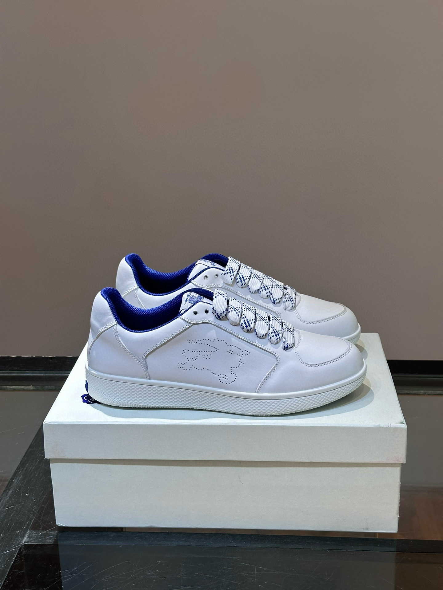 버버리 남자 스니커즈 신발 운동화