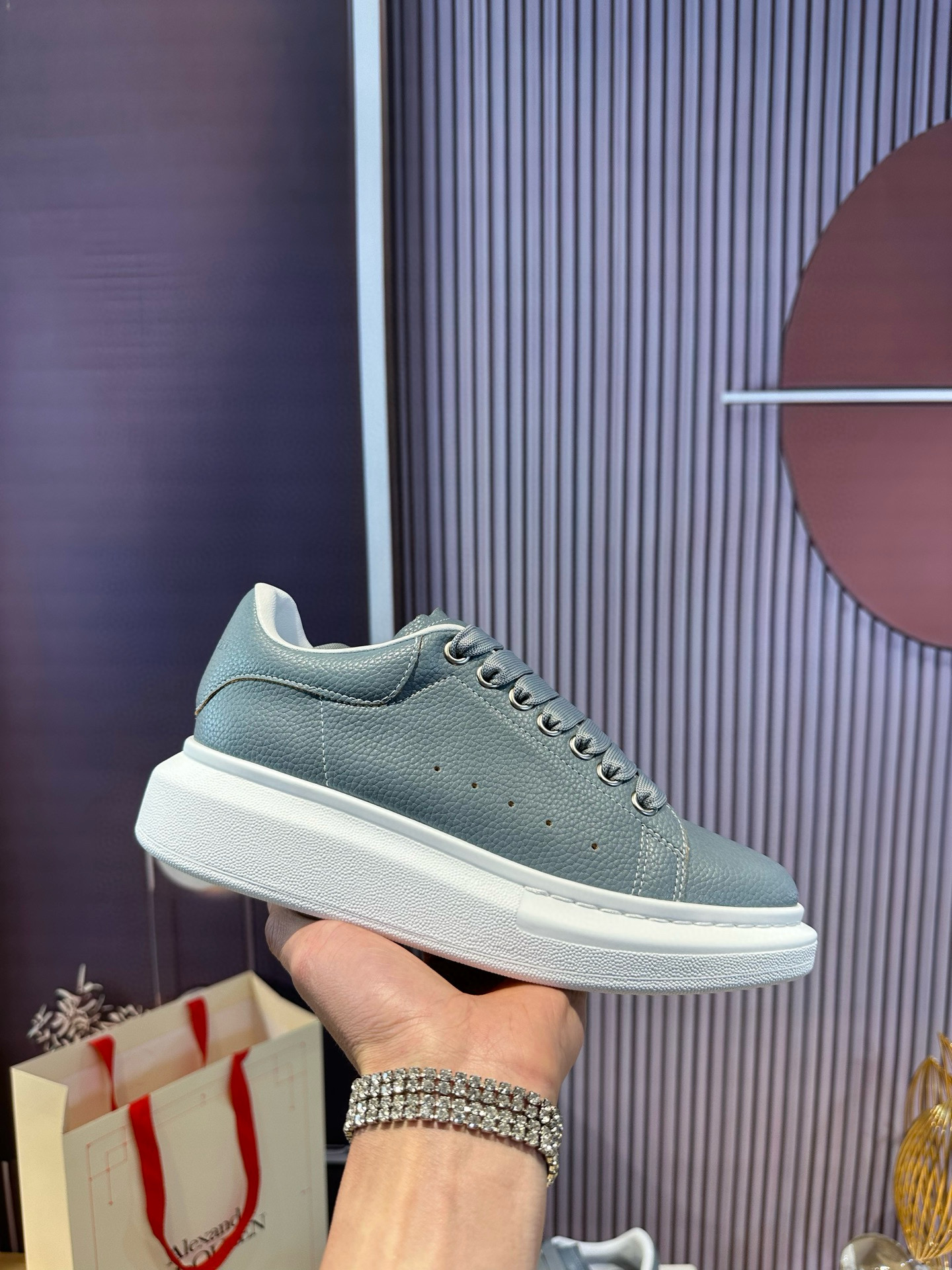 알렉산더 맥퀸 남녀공용 신발 운동화 스니커즈