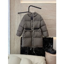 프라다 여자 패딩