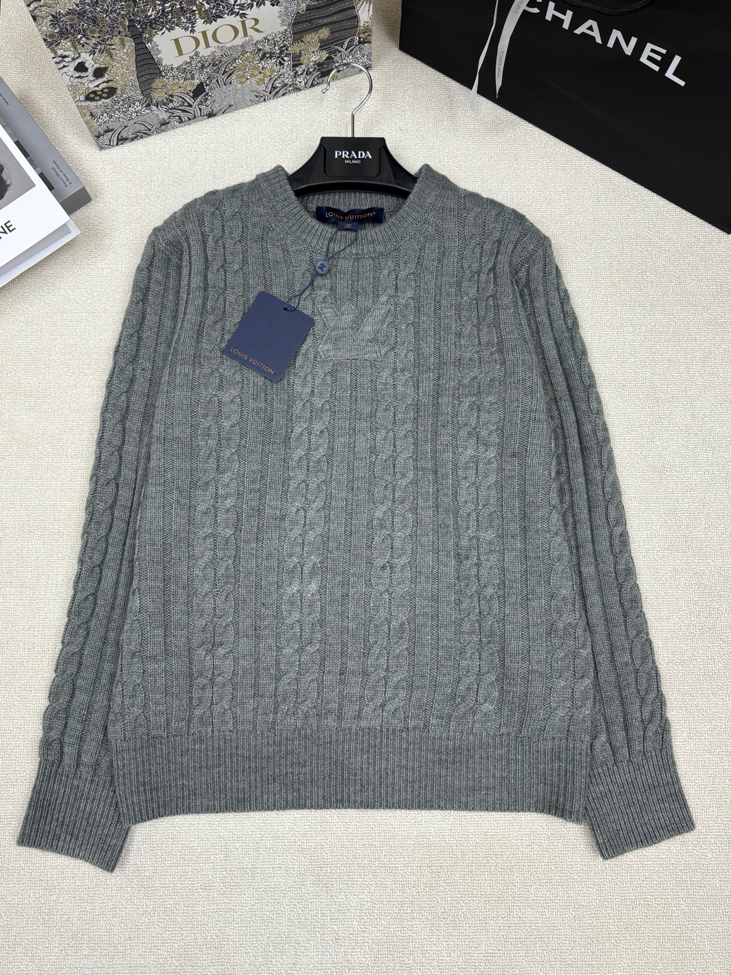 루이비통 여자 니트