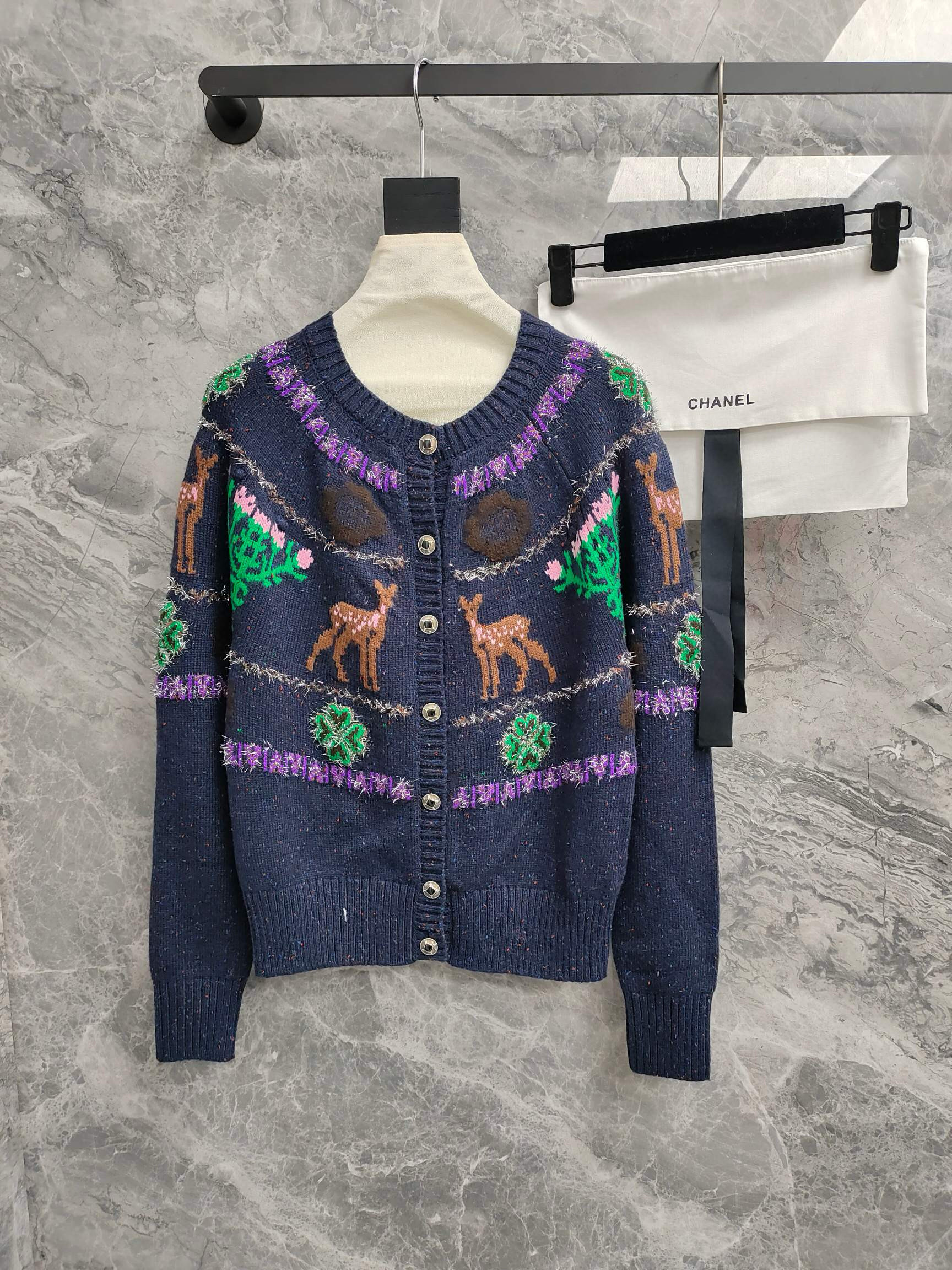 샤넬 여자 니트