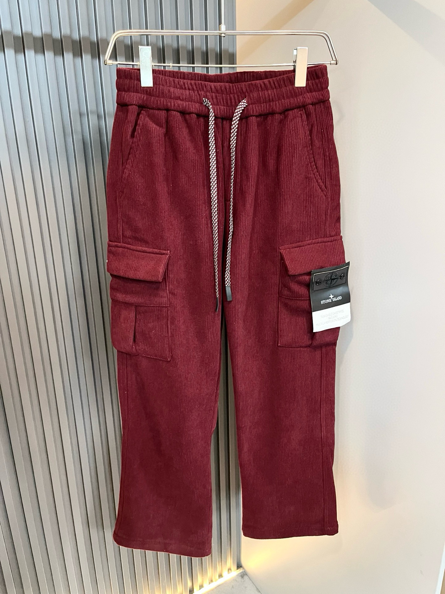 스톤아일랜드 남자 바지