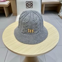 디올 겨울 모자