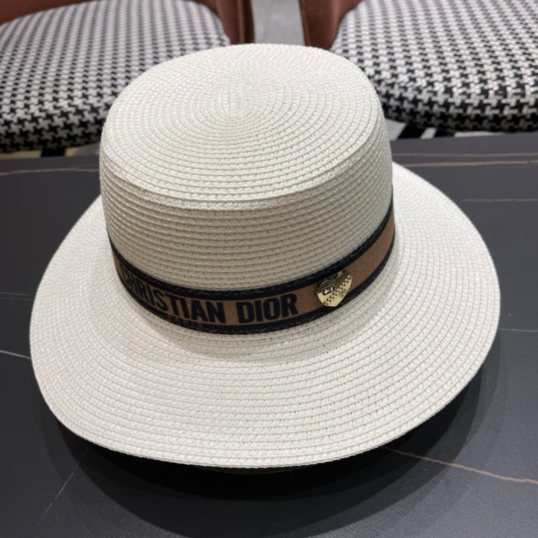 디올 모자
