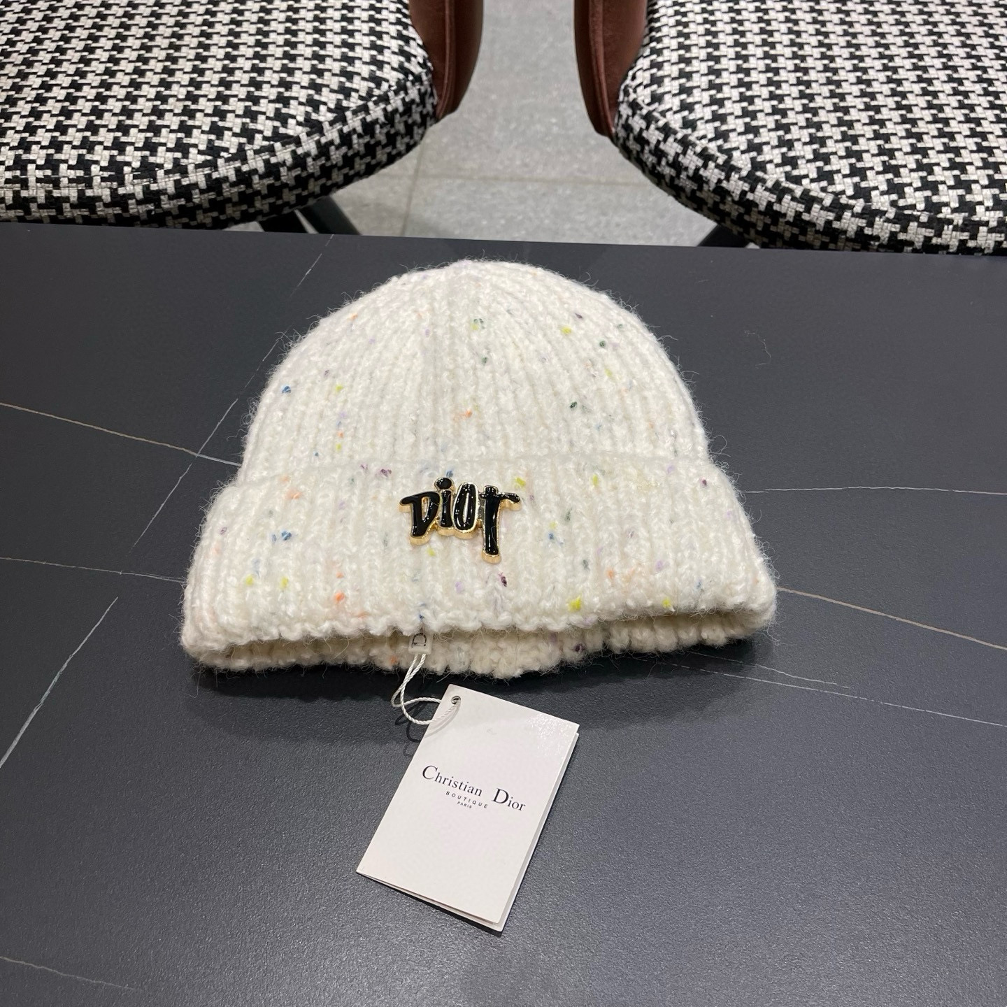 디올 겨울 모자