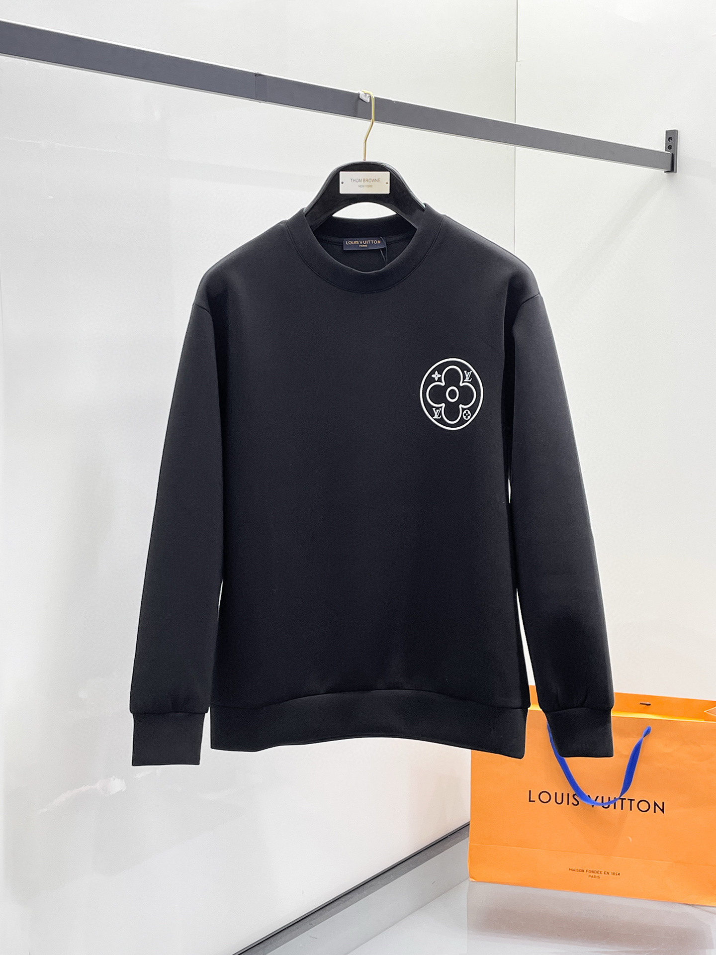 루이비통 2컬러 남자 맨투맨 후드티