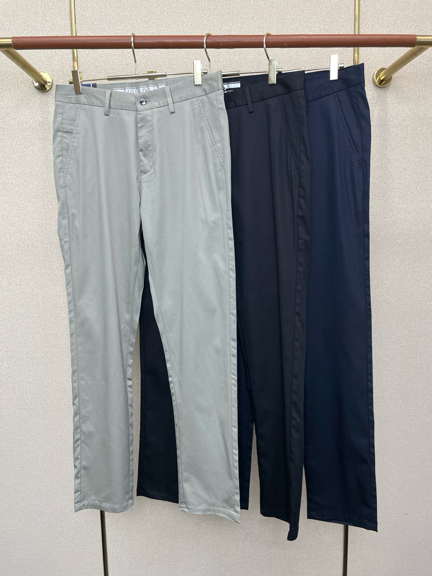 프라다 2컬러 남자 바지