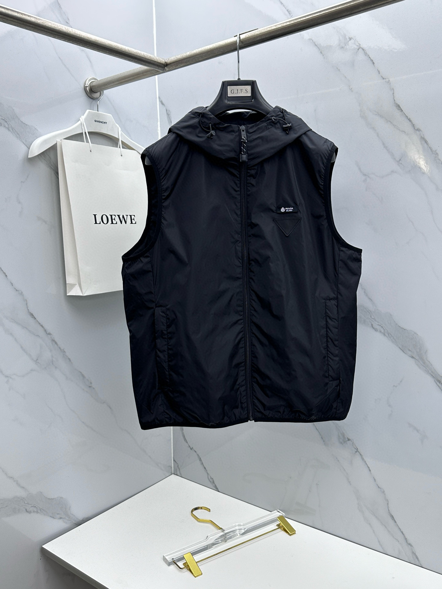 프라다 남자 조끼