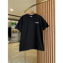 버버리 남자 반팔티